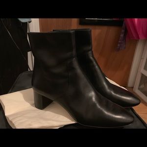 loeffler randall gemma